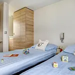 Lumini 4p 2bdrms Kemping *