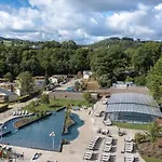 Lumini 4p 2bdrms Kemping *