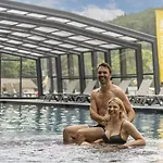 Lumini 4p 2bdrms Kemping Grupont