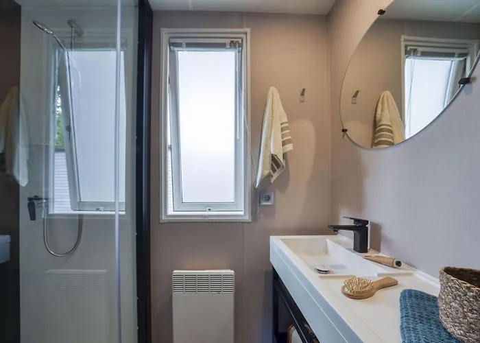 Lumini 4p 2bdrms Campingplads