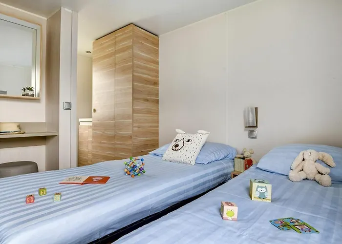 Lumini 4p 2bdrms Кемпинг *